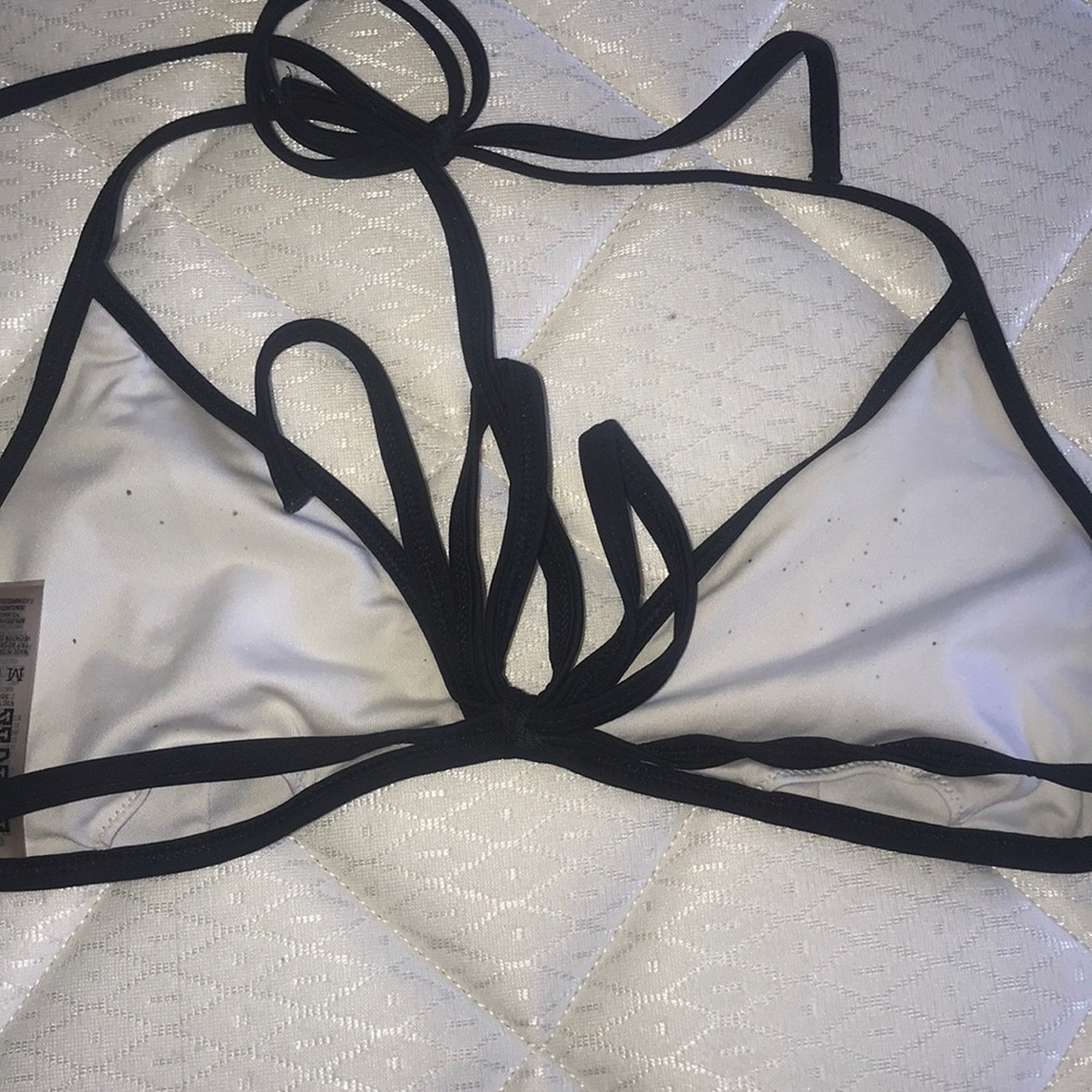 Bikini top - Picture 2 of 3